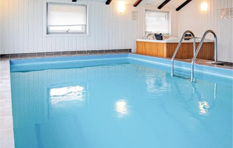 Awesome Home In Hvide Sande With 4 Bedrooms, Private Swimming Pool And Indoor Swimming Pool Casa in Hvide Sande