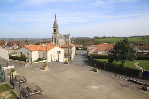 The 2 Gites Saphir et Rubis House in Pays de la Loire