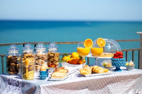 Balcony/Terrace, Breakfast