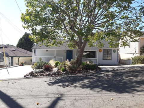 Cozy, Quiet Home in Family-Friendly Neighborhood! Apartment in Benicia