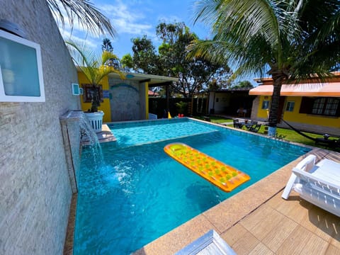 Pool view, Swimming pool, sunbed