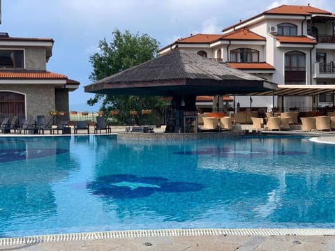 Lovely Apartment in peaceful family spa resort near to Nesebar Apartment in Burgas Province