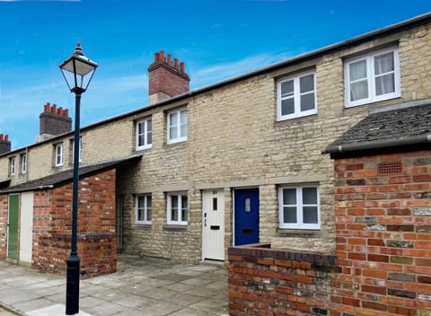 Property building, Neighbourhood, Street view