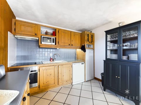 Duplex 5 pièces, 100m des pistes, Parking et WIFI - FR-1-398-644 Apartment in Montvalezan