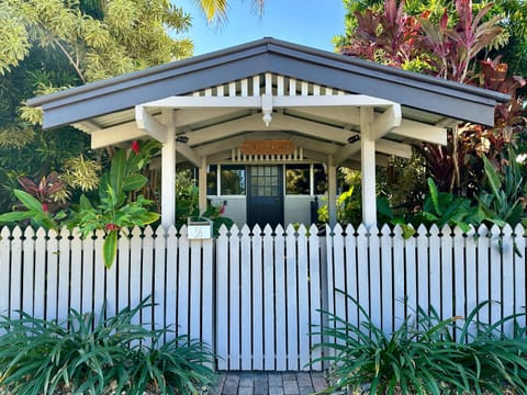 Property building, Garden, Garden view