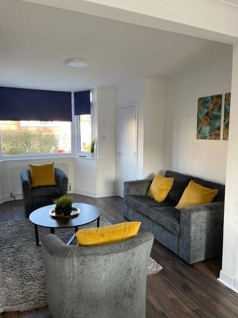 SPECIAL OFFER - 3 Bed house Kingstanding Birmingham from 360 Midlands Casa in The Royal Town of Sutton Coldfield