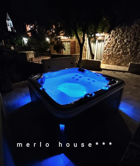 Patio, Night, Hot Tub, Balcony/Terrace