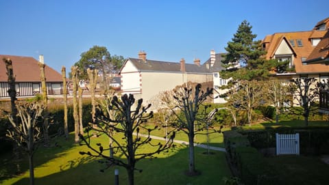 Garden, Garden view