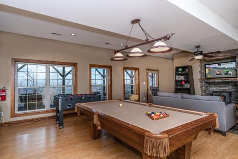 Game Room, Mountain view