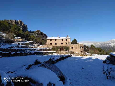 Property building, Winter