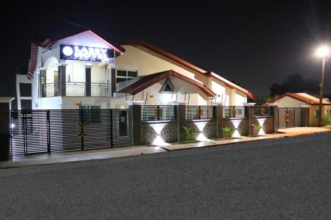 Labev Hotel Hôtel in Kumasi