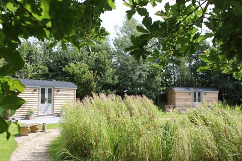 Luxury Shepherds Hut - The Sweet Pea by the lake Campground/ 
RV Resort in Selby