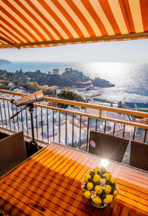 EXCEPTIONAL! PENTHOUSE in front of Monte Carlo Beach and Tennis Club Condo in Roquebrune-Cap-Martin