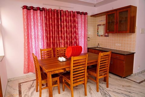Blue stone homestay guesthouse Condo in Visakhapatnam