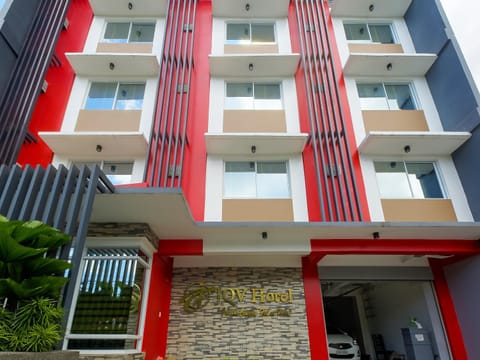 RedDoorz at JQV HOTEL Camarin Caloocan Hotel in Quezon City