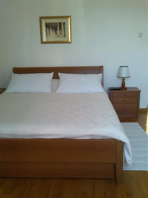 Bed, Bedroom, Sea view, Sea view