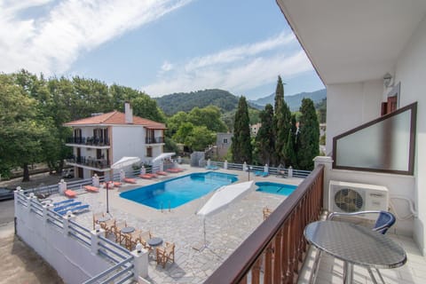 Balcony/Terrace, Pool view