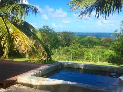 Bungalow Malevault House in Martinique