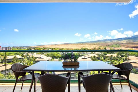 K B M Resorts- HKK-920 Enormous 2Bd luxury villa, large balcony, views, seating for 6 Copropriété in Kaanapali