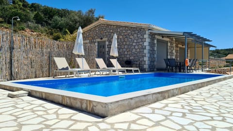 Property building, Pool view, Swimming pool, sunbed