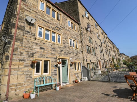 Kingfisher Cottage House in Holmfirth