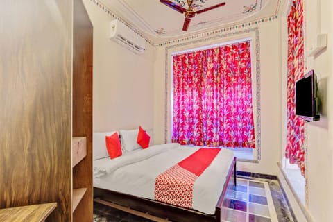 OYO Flagship 77120 Hotel Achrol Haveli Sukher Hotel in Udaipur