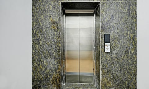 elevator