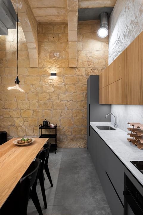 NUMRU 27 Expertly restored small house of character Condo in Malta