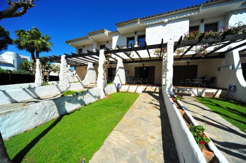 Patio, Garden, Garden view