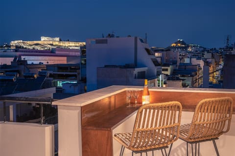 Neighbourhood, Balcony/Terrace