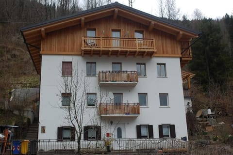 LA CIESA DEI SIORI Appartement in Alleghe