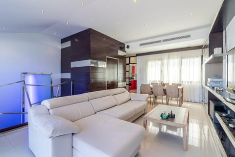 Flatguest Canteras Premium Apartment in Las Palmas de Gran Canaria