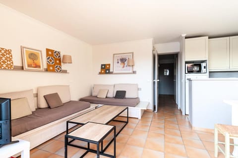 Village Pont Royal en Provence - maeva Home - Appartement 2 Pièces 6 Person 814 Apartment in Mallemort