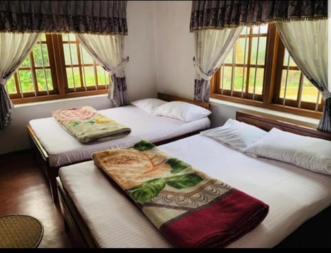 Acme Divine View Bed and Breakfast in Nuwara Eliya