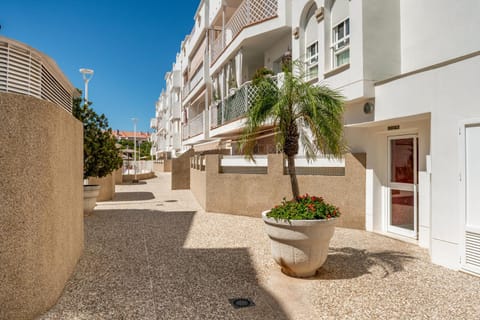 Patio, Balcony/Terrace