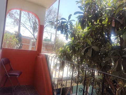 Habitación de 2 camas matrimoniales para hasta 4 personas. Con excelente ubicación Vacation rental in Oaxaca