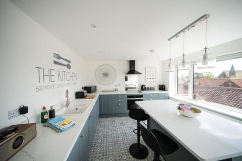 'The View' Penthouse Apartment Number Four Lees Terrace Apartment in Holt