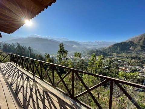 Balcony/Terrace, Mountain view