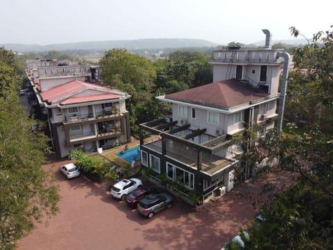 Property building, Bird's eye view