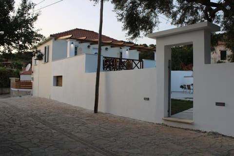 Kouzoulis House Villa in Zakynthos, Greece