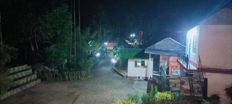 Hotel Sonali Nature lodge in West Bengal