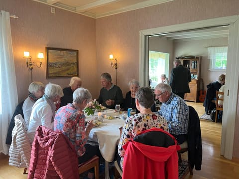 Sjarmerende hus med veldig stort uteareal. Villa in Trondelag