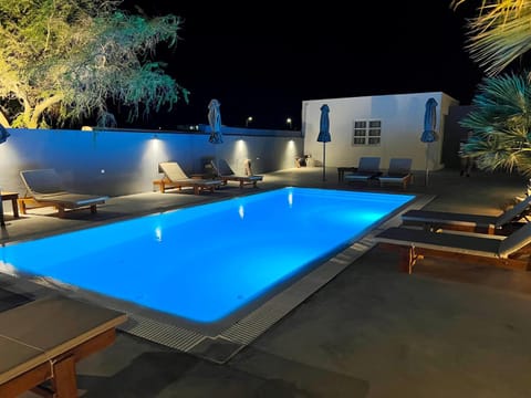 Night, Pool view, Swimming pool, sunbed