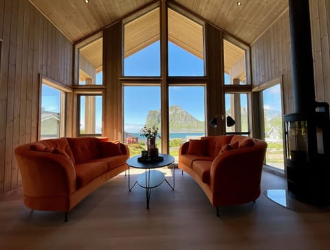 Living room, Seating area, Mountain view