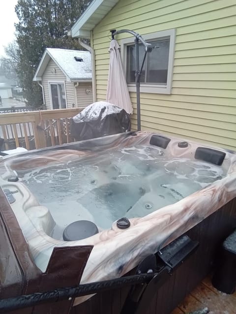 Hot Tub