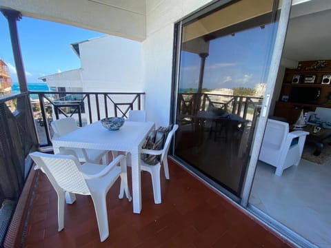 PENTHOUSE AGUAMARINA Apartment in San Andres