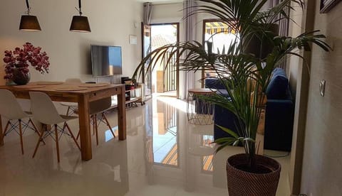 Passione beautiful apartment with sea view Condo in Costa Adeje