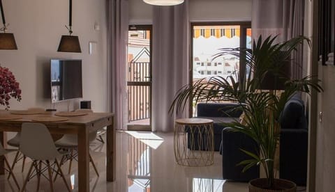 Passione beautiful apartment with sea view Condo in Costa Adeje