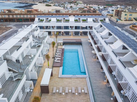 Bird's eye view, Solarium, Swimming pool