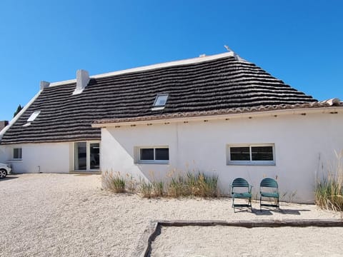 La Cabane du Boumian Villa in Saintes-Maries-de-la-Mer